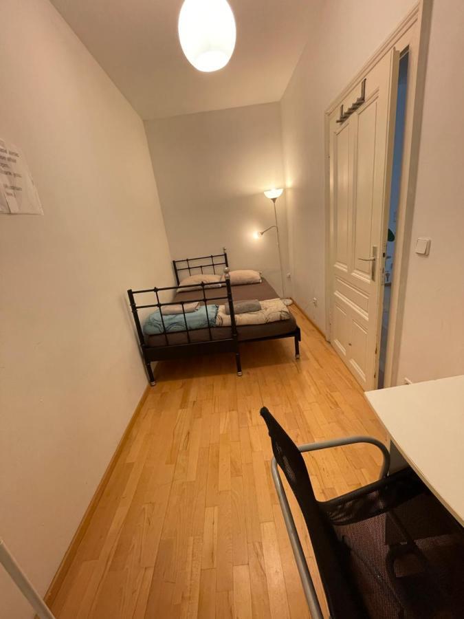 City Apartment And Rooms Виена Екстериор снимка