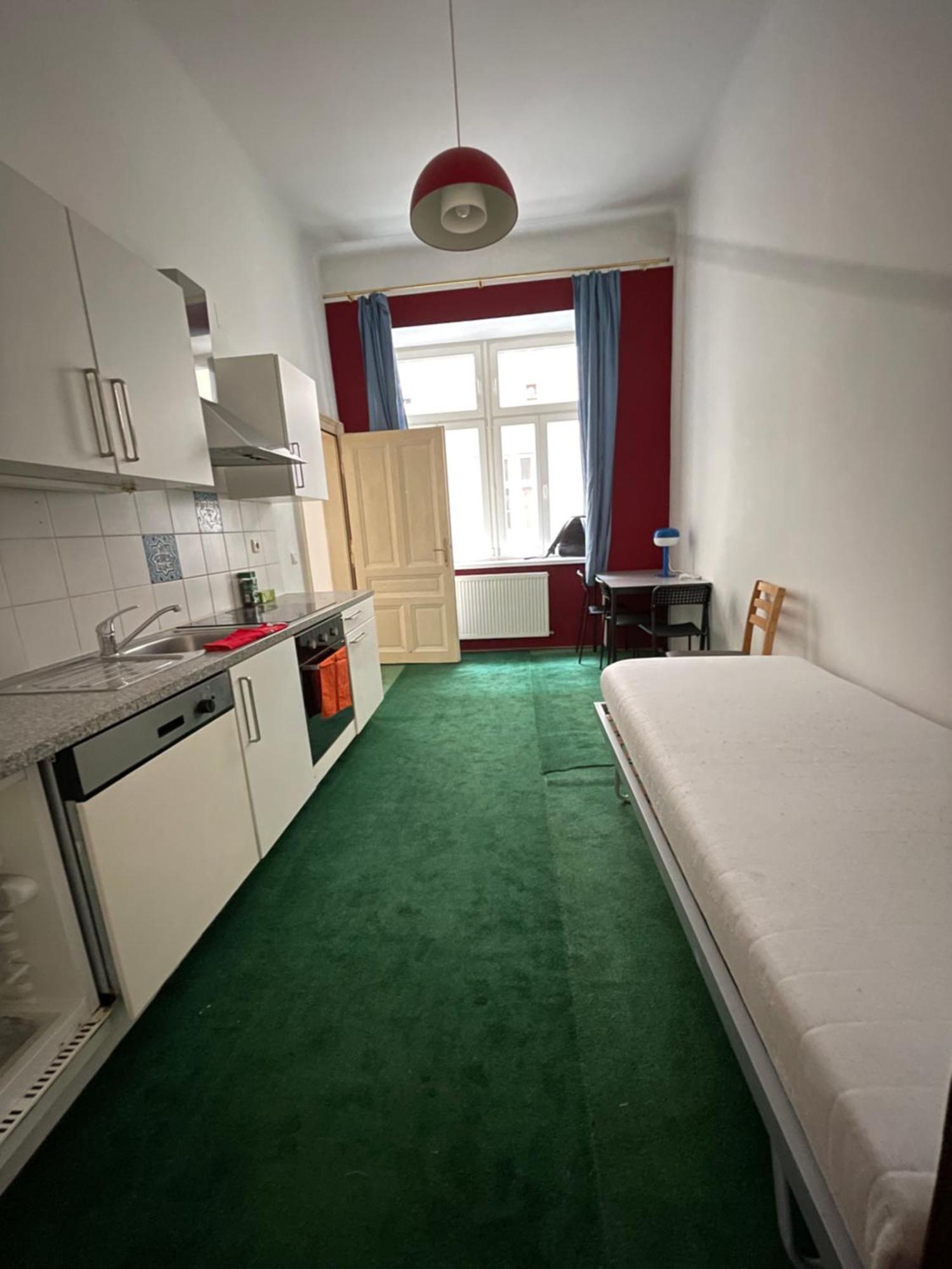 City Apartment And Rooms Виена Екстериор снимка