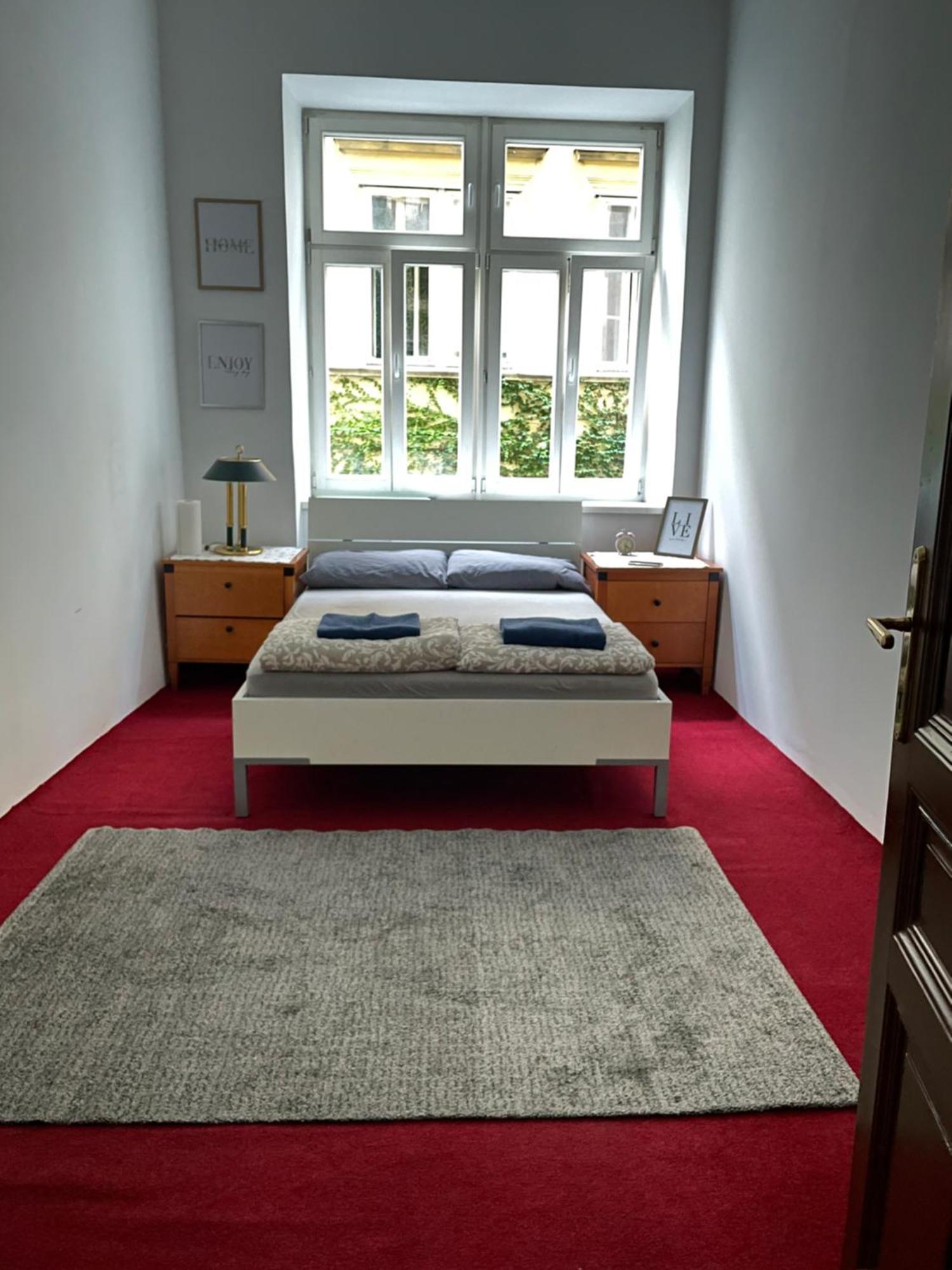 City Apartment And Rooms Виена Екстериор снимка